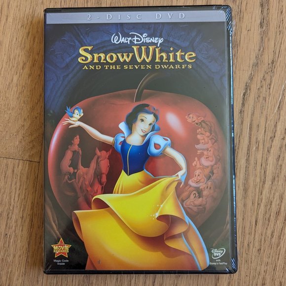 Disney | Media | Disneys Snow White And The Seven Dwarfs | Poshmark
